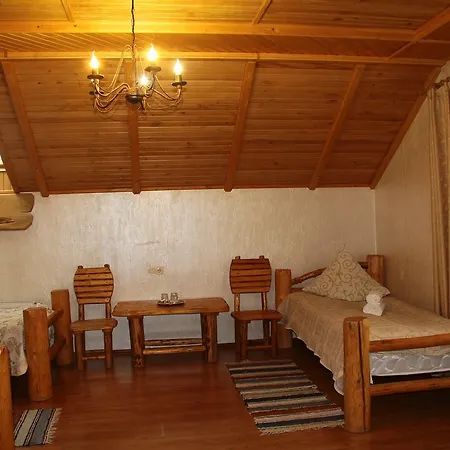 Pyate Koleso Hotel