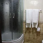 Pyate Koleso 3* Лазещина