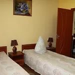 Отель Pyate Koleso Лазещина