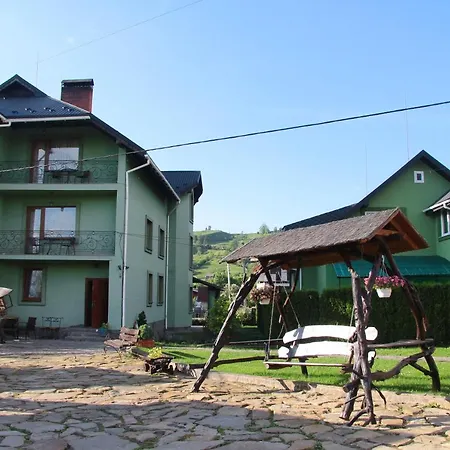 Pyate Koleso Hotel Łazieszczina