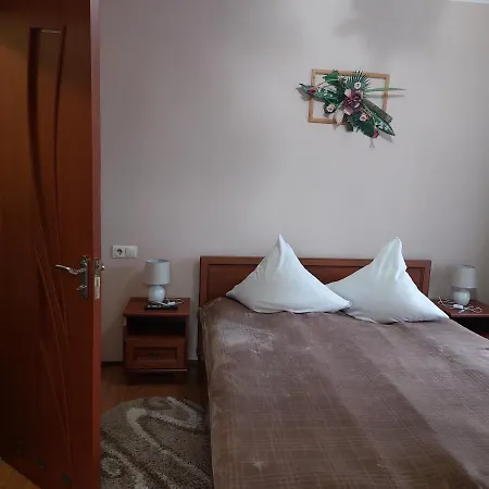 Pyate Koleso Hotel Lazeshchyna