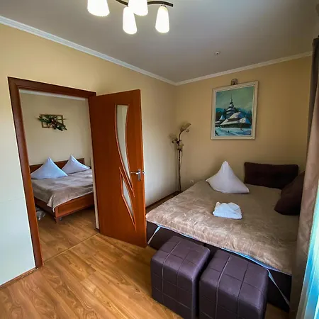 Pyate Koleso 3* Lazeshchyna