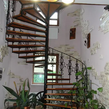 Pyate Koleso Hotel 3*