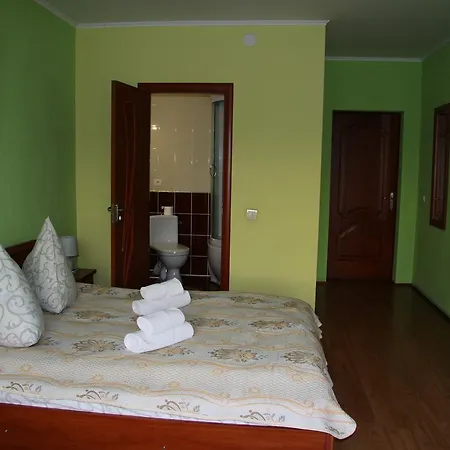 Pyate Koleso 3* Lazeshchyna