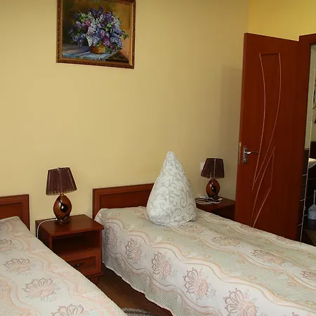 Hotel Pyate Koleso Lazeshchyna